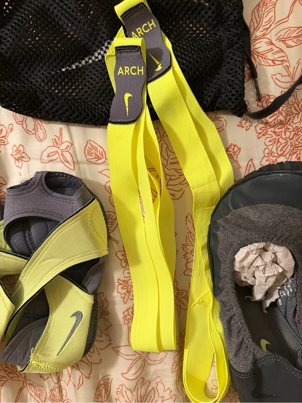 Nike Studio Air Wrap Yellow and Shoes and Ribbons RARE 2012 - Picture 10 of 12